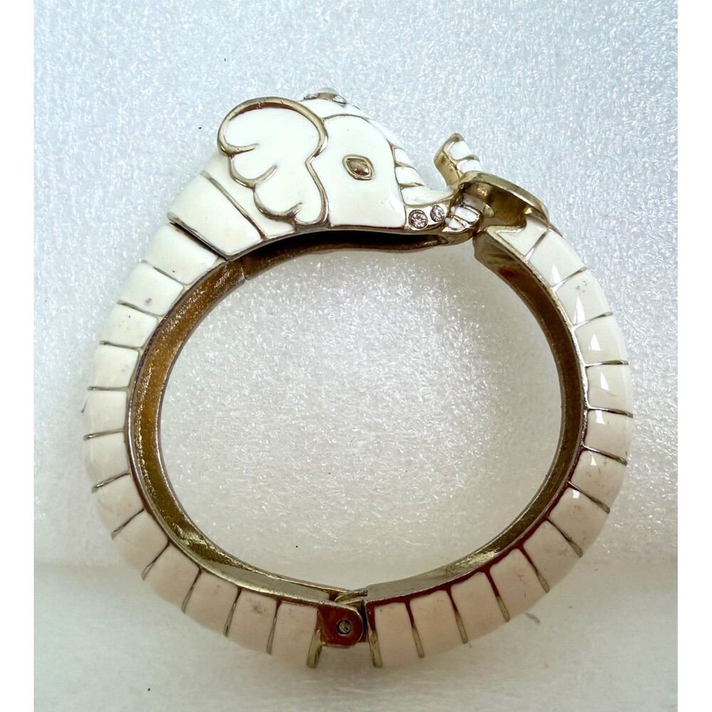 Vintage 1980s White Enamel Elephant Hinge Bangle Bracelet Gold Tone Stunning v